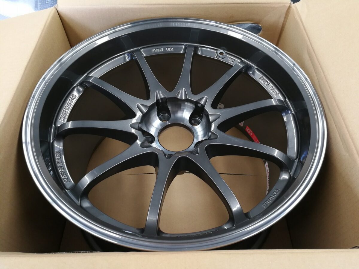 Brand New Rays CE28SL 18 x 10.5 +15 5x114.3 (Set) - Auto Sport Imports