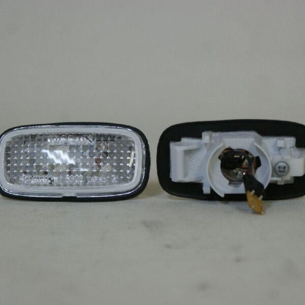 Qest Japan QJ-R3300-ver1.3 Side Indicators R33 GTR BCNR33, R33 GTR Autech !! SPECIAL ORDER !! - Auto Sport Imports