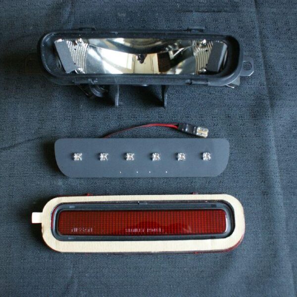 Qest Japan QJ-R499b-ver1.5 Rear Center brake light R34 Skyline !! SPECIAL ORDER !! - Auto Sport Imports