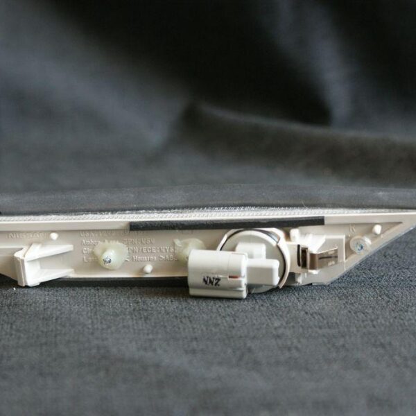 Qest Japan QJ-R551 Front Side Indicator R35 GTR !! SPECIAL ORDER !! - Auto Sport Imports