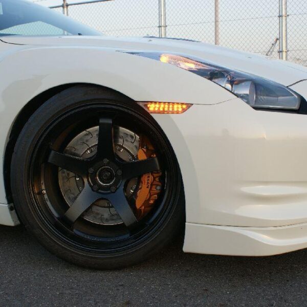 Qest Japan QJ-R551b Front Side Indicator R35 GTR !! SPECIAL ORDER !! - Auto Sport Imports