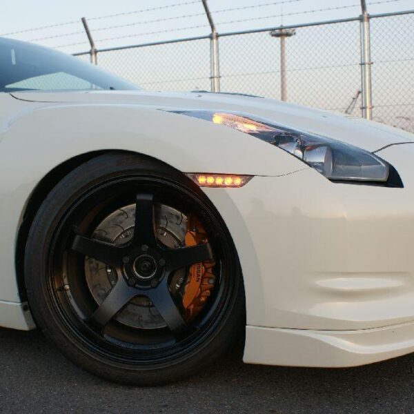 Qest Japan QJ-R552-ver1.1 Front Side Indicator R35 GTR !! SPECIAL ORDER !! - Auto Sport Imports