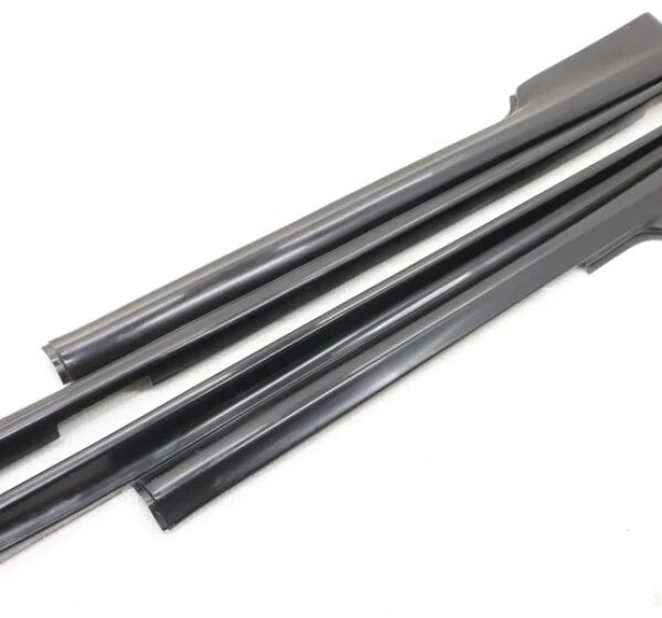 Okubo Factory FRP Side skirt Set -Skyline R34 GTR BNR34