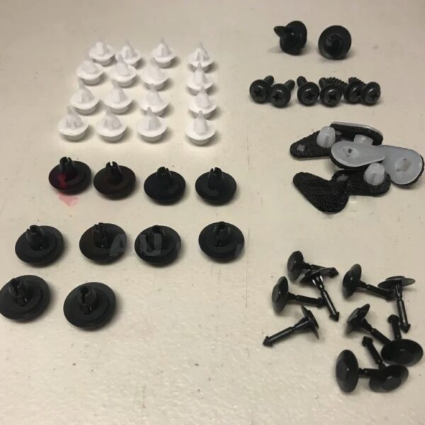 Nissan Side Skirt Fastener Clip Kit 50Pcs - R32 GTR BNR32