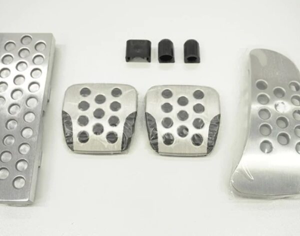 NISSAN Aluminum Pedal Cover and Footrest Cover Set - R34 GTR BNR34